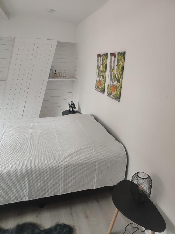 Bed and Breakfast Het Kapittel Ипр Экстерьер фото